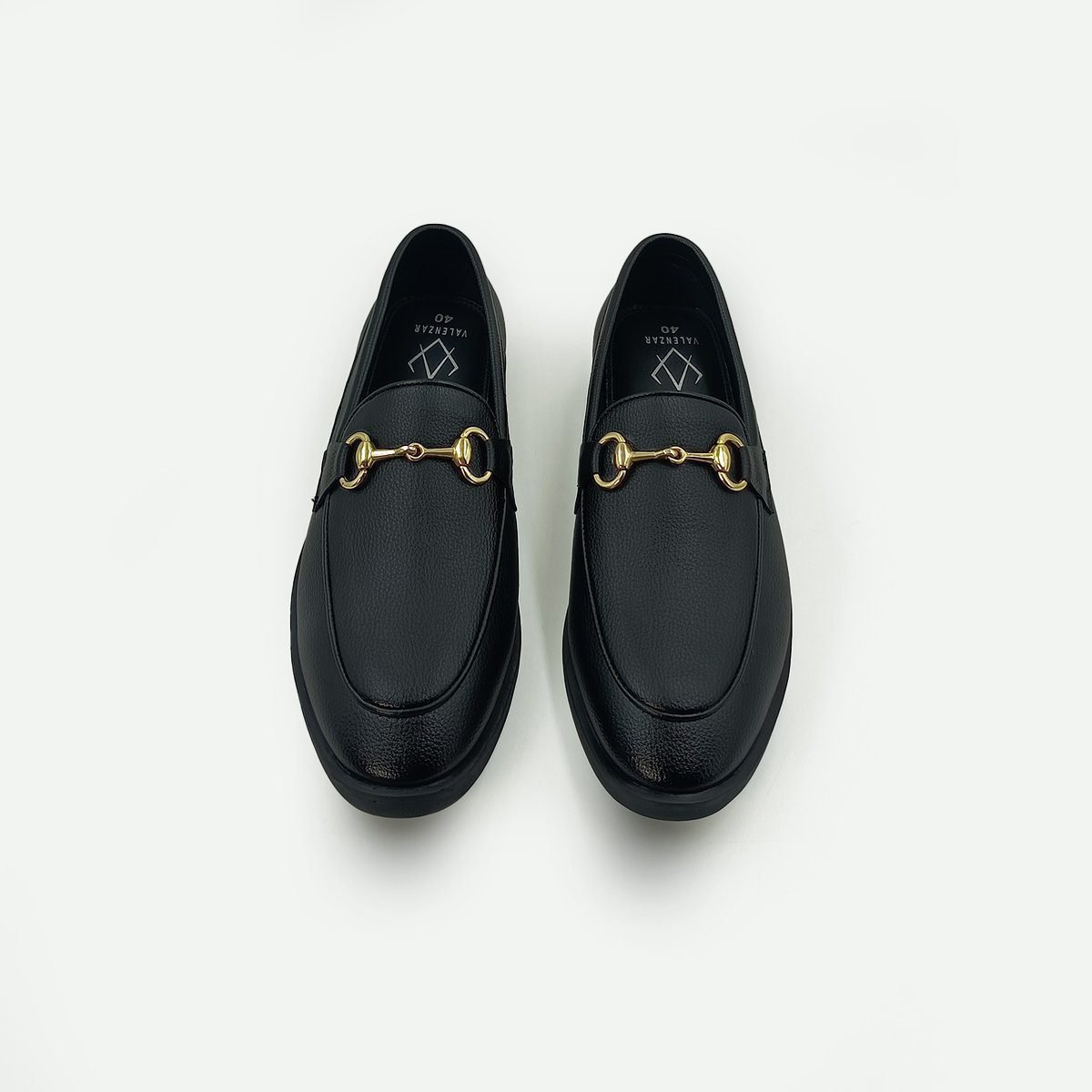 Black Horse Bit Wrinkle Free Slip On 255A - Image 3