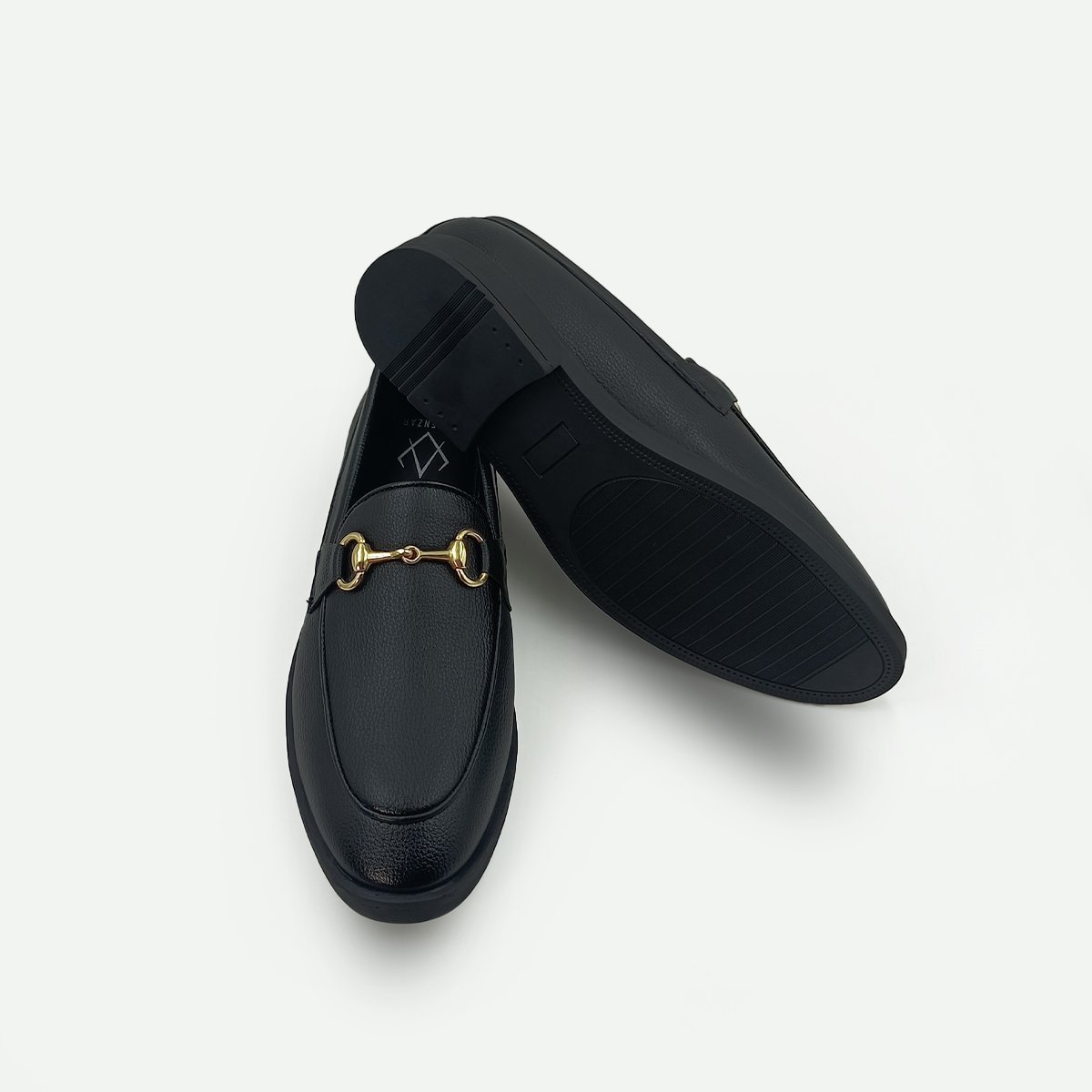 Black Horse Bit Wrinkle Free Slip On 255A - Image 8