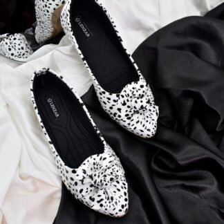 Adore - White Stripped Ballet Flats W02W