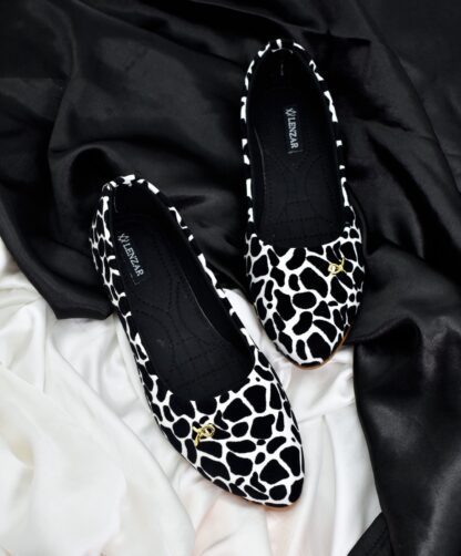 Adore - White Half Shadow Ballet Flats W01W