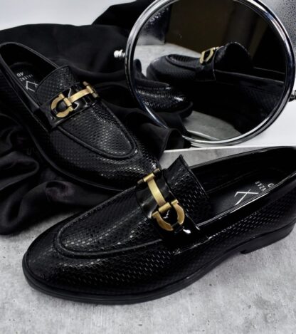 Nòz·ze - Black Patent Horse Bit Slip On 276A
