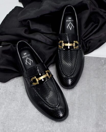 Nòz·ze - Black Patent Horse Bit Slip On 276A - Image 9