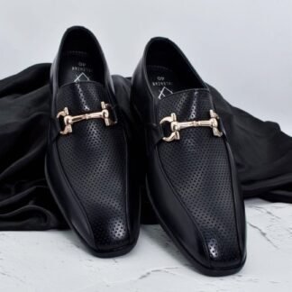 Nòz·ze - Black Square toe Horse Bit Slip On 275A