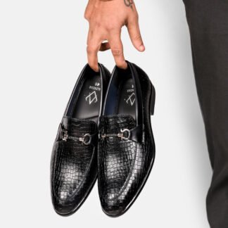 Nòz·ze – Black Wrinkle Free Croco Horse Bit Slip On 300A