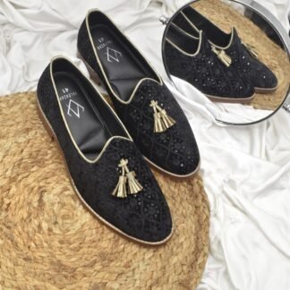 Nòz·ze – Handmade Luxurious Ethnic Slip On 305A