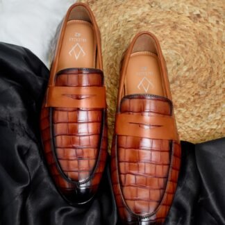 Nòz·ze – Tan Wrinkle Free Croco Penny Slip On 301C