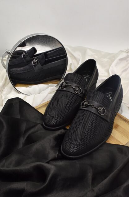 Aurora - Black Wrinkle Free Vegan Snake Foil Slip On 318A