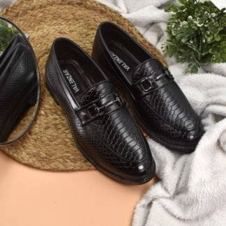 VeloMoccs - Black Piscine Wrinkle Free Hazel Loafer V0014A