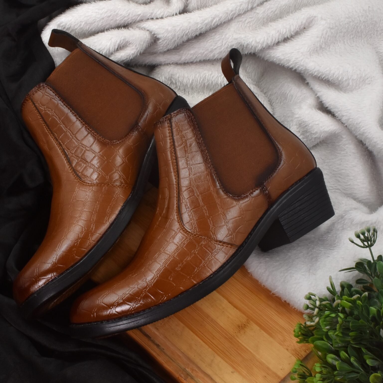 Rarelux Cuban Heel – Tan Handmade Wrinkle Free Croco Chelsea Boots ...